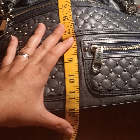 Badgley Mischka American Glamour Stylish Blue Handbag with Chain Detail Leather - Picture 7 of 11